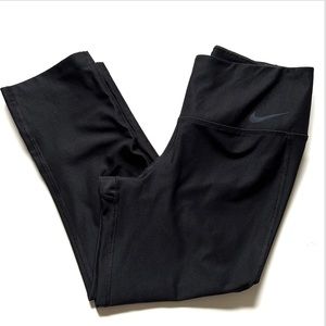 Nike yoga pants size small